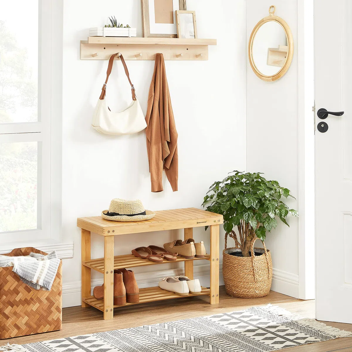 SONGMICS Banco Zapatero, Organizador de Zapatos de Bambú de 3 Niveles, Banco de Pasillo, Soporta hasta 130 kg, 28,7 x 70,1 x 45,3 cm, para Entrada, Baño, Dormitorio, Natural LBS04N