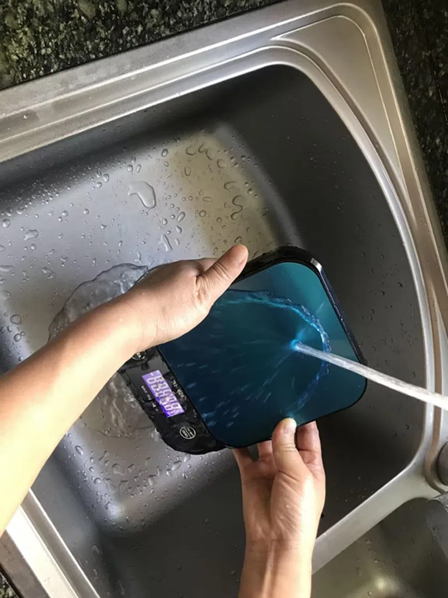 Bascula De Cocina Impermeable IP67, 0,01 Oz/0,1 G Alta Precisión, 11 Lb/5 Kg, Lavable, Plataforma De Pesado De Acero Inoxidable, Bascula Cocina USB Recargable Para Cocinar, Hornear, Perder Peso, Etc.