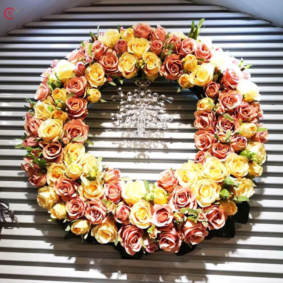 3 Piezas Corona de Espuma Floral 30 cm, Anillo de Espuma para Flores, Set de Espuma Floral Húmeda con Bandeja, Esponja Redonda para Flores para Boda, Fiestas, Manualidades