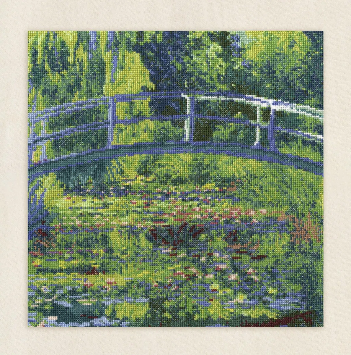DMC - DMC Colección del Museo - Water Lily Pond Kit de Bordado de Punto de Cruz - 1 Conjunto