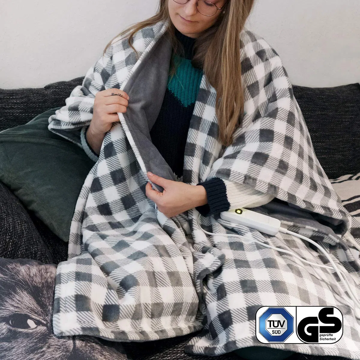 Navaris Manta eléctrica para Hombros Cuello y Brazos - Poncho eléctrico con Forma de U y Mando - Manta térmica Lavable - En Blanco Negro y Gris