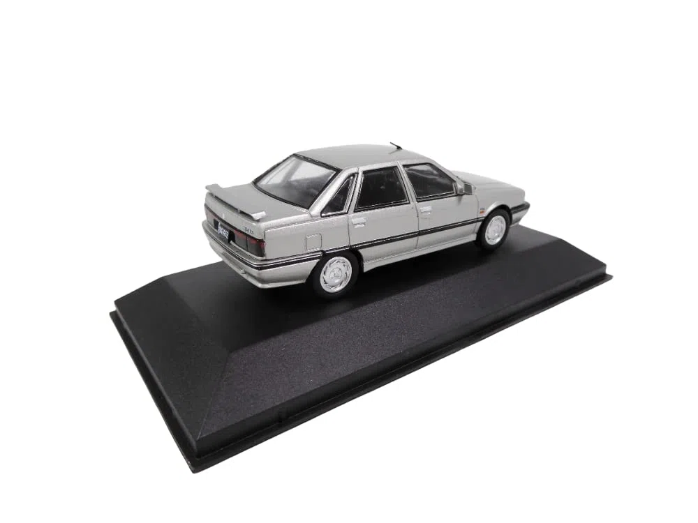 OPO 10 - Coche Escala 1/43 Compatible con Renault 21 TXI 1993 - AQV23