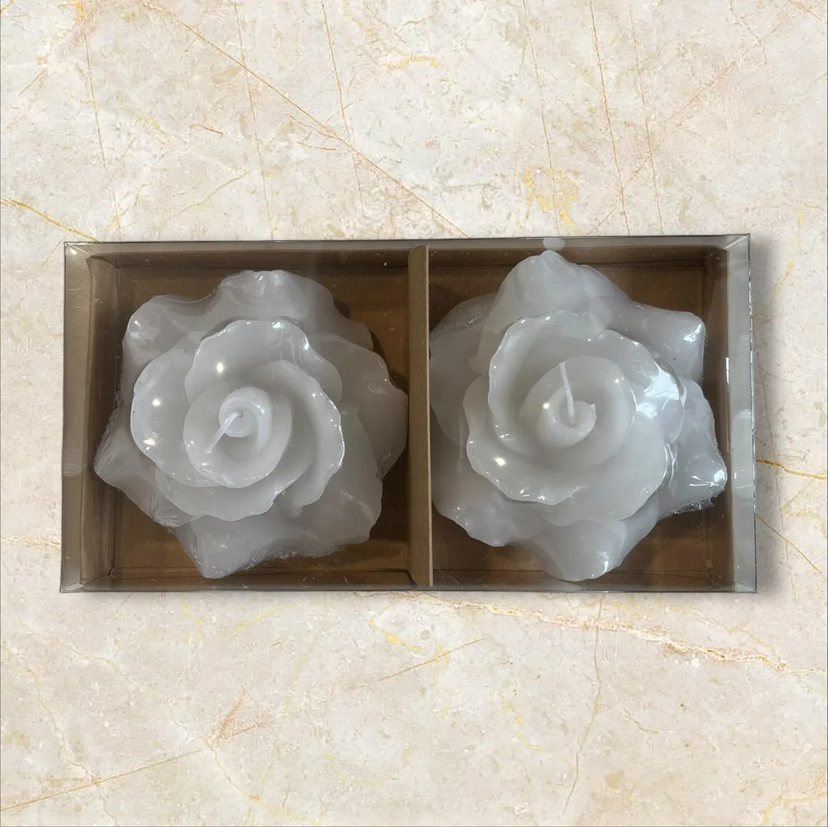 Velas Decorativas con forma de Rosa Roja/Blanca. Set de 2 Velas Perfumada Flotante. Velas Cajita Regalo (Blanco)