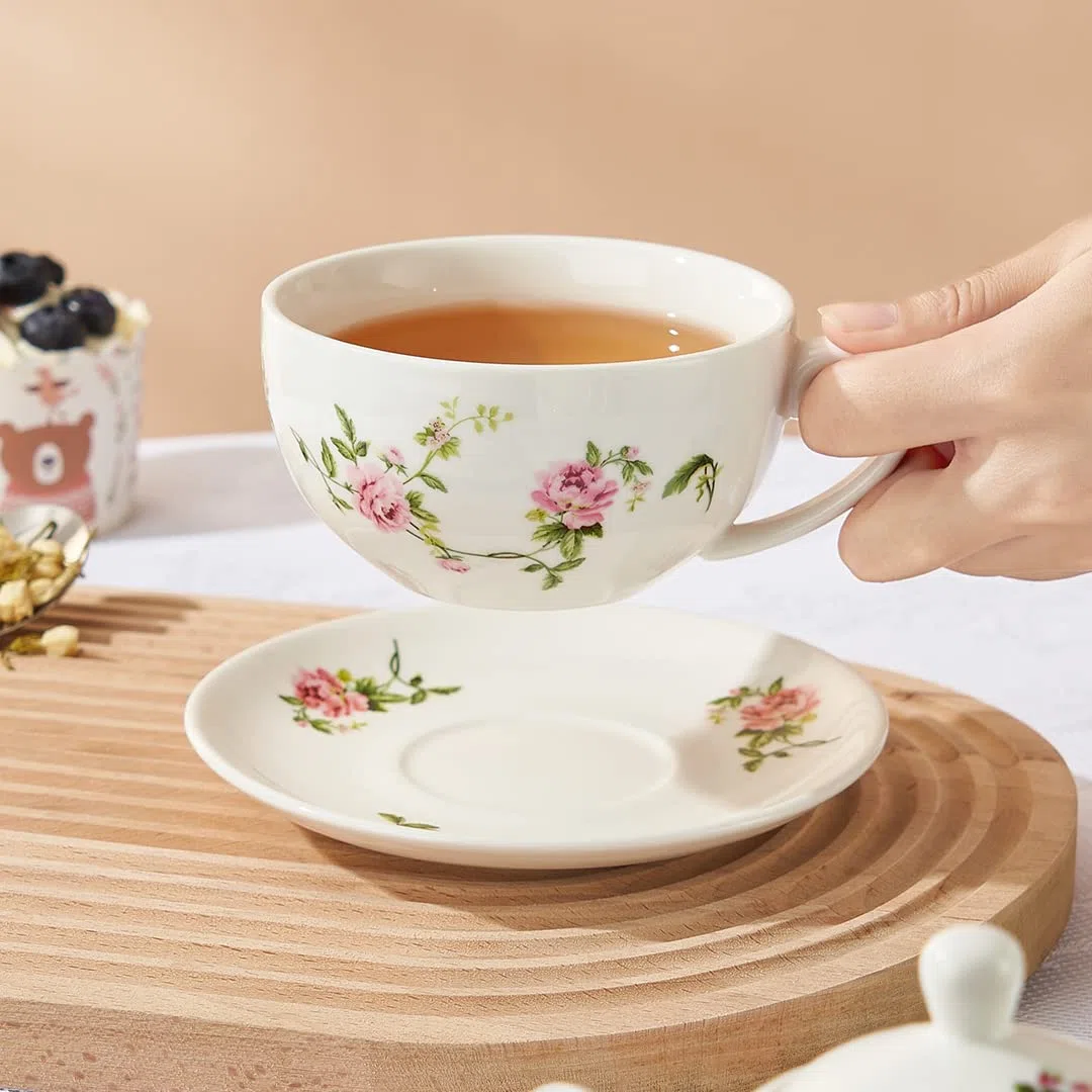 Juego de té de porcelana para uno, té de cerámica floral para una tetera y taza, juego de té de flores de ratán de 12 onzas, regalo para mujeres