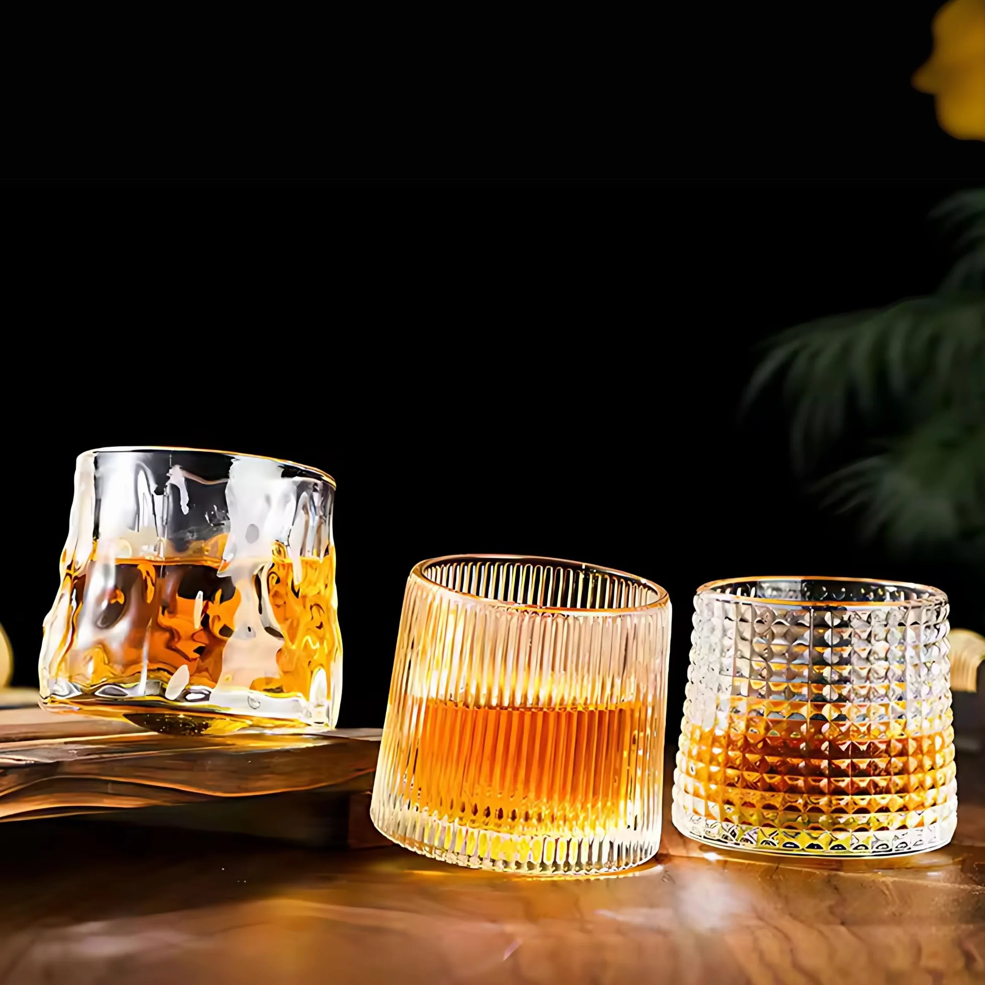 Juego de vasos de whisky de cristal giratorio, vasos de whisky con fondo esférico para degustación, vaso sin tallo de alta calidad, 4 piezas vasos de cristal especiales para ron, ginebra, amaro y