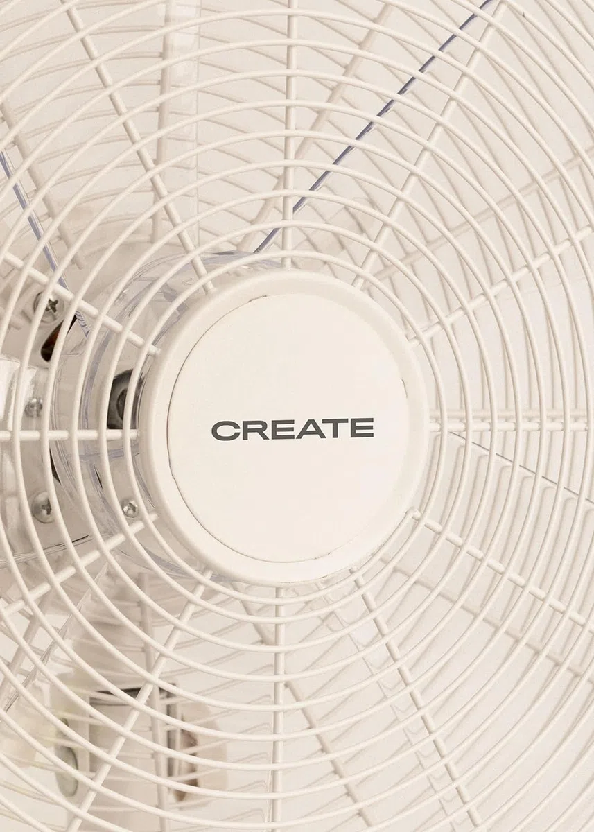 CREATE / AIR STAND WOOD/Ventilador de pie oscilante blanco roto / 50W, altura regulable y ajustable, 3 velocidades, sistema de seguridad, Ø40, mortor de cobre