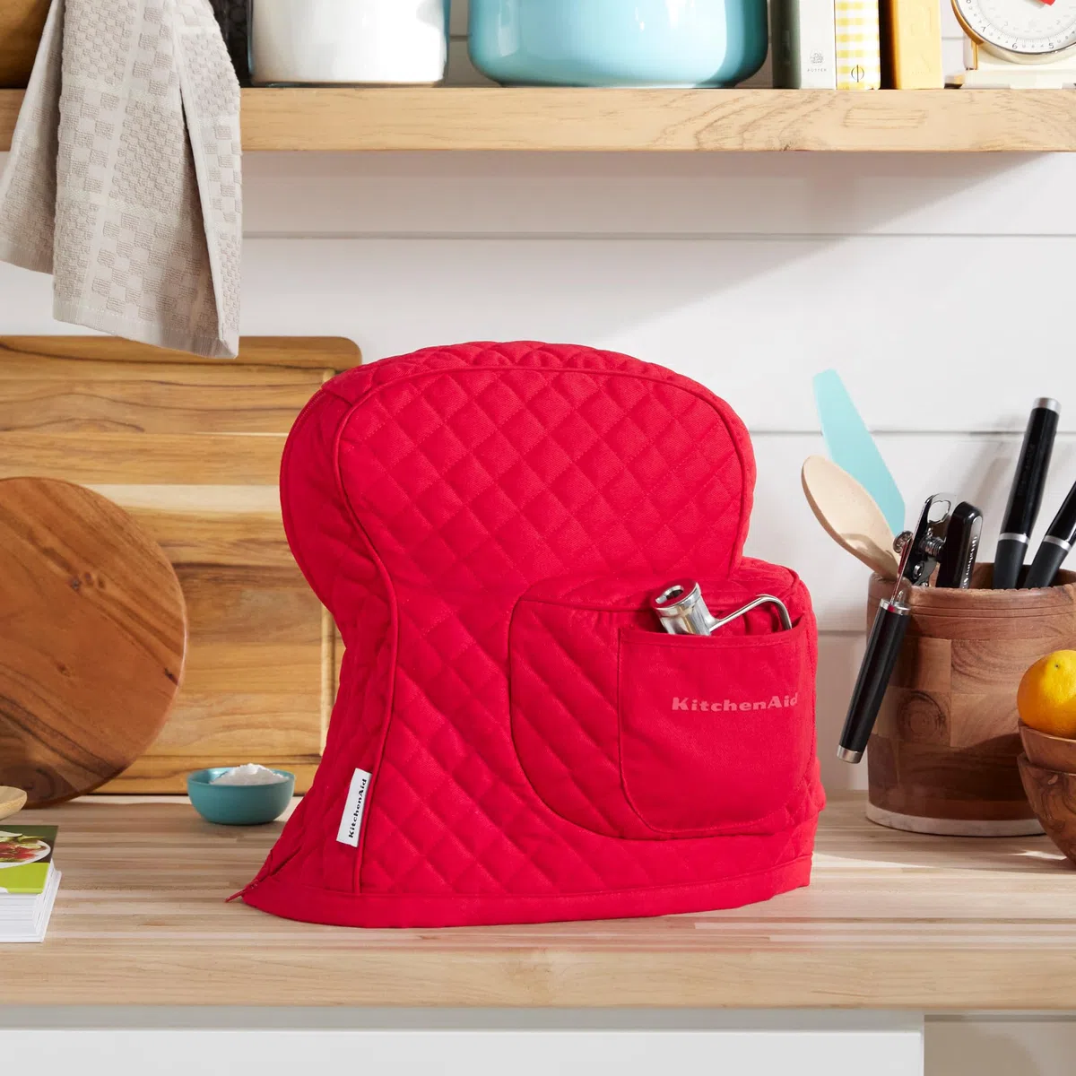 KitchenAid Funda acolchada ajustable para batidora de pie inclinable, paquete individual, rojo pasión, 14.3 x 18 pulgadas