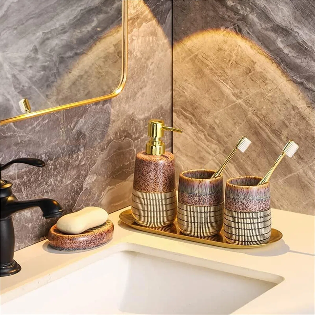Bathroom Sets El Juego de Accesorios Incluye dispensador jabón, Plato for, Vaso y Soporte for cepillos Dientes (4 Piezas) Coastal Decor