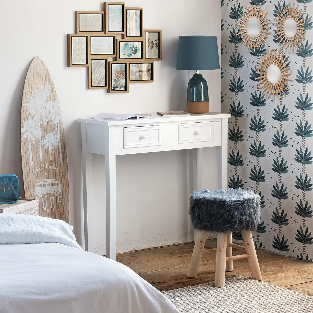 Atmosphera - Consola Blanca con Encanto, 80 x 76 cm, 2 cajones, Estilo romántico - Mesa Auxiliar para recibidor, Dormitorio y salón
