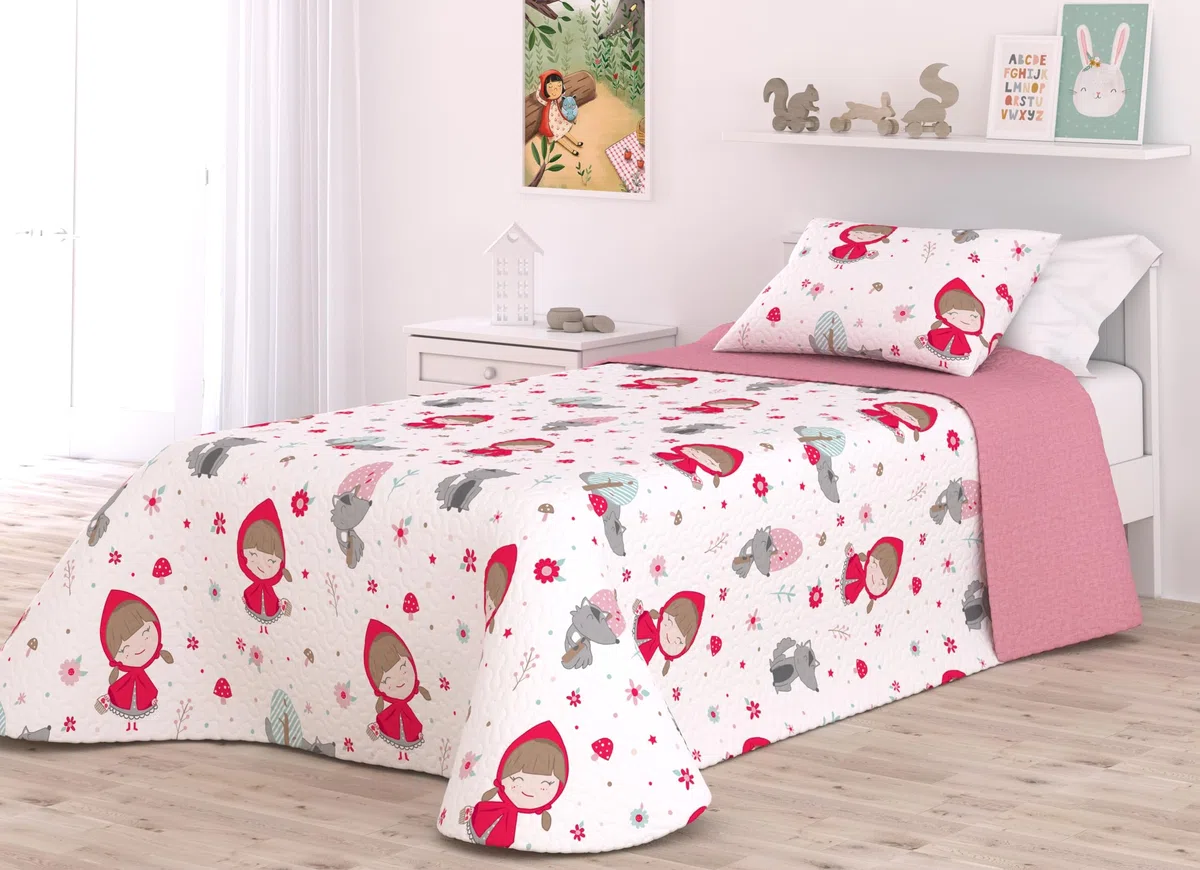 Victorio & Lucchino Colcha Infantil de Verano y Primavera. Ligera Colcha cubrecama de Microfibra. Incluye Funda de cojín. (Caperucita con COJÍN, Cama 90cm)