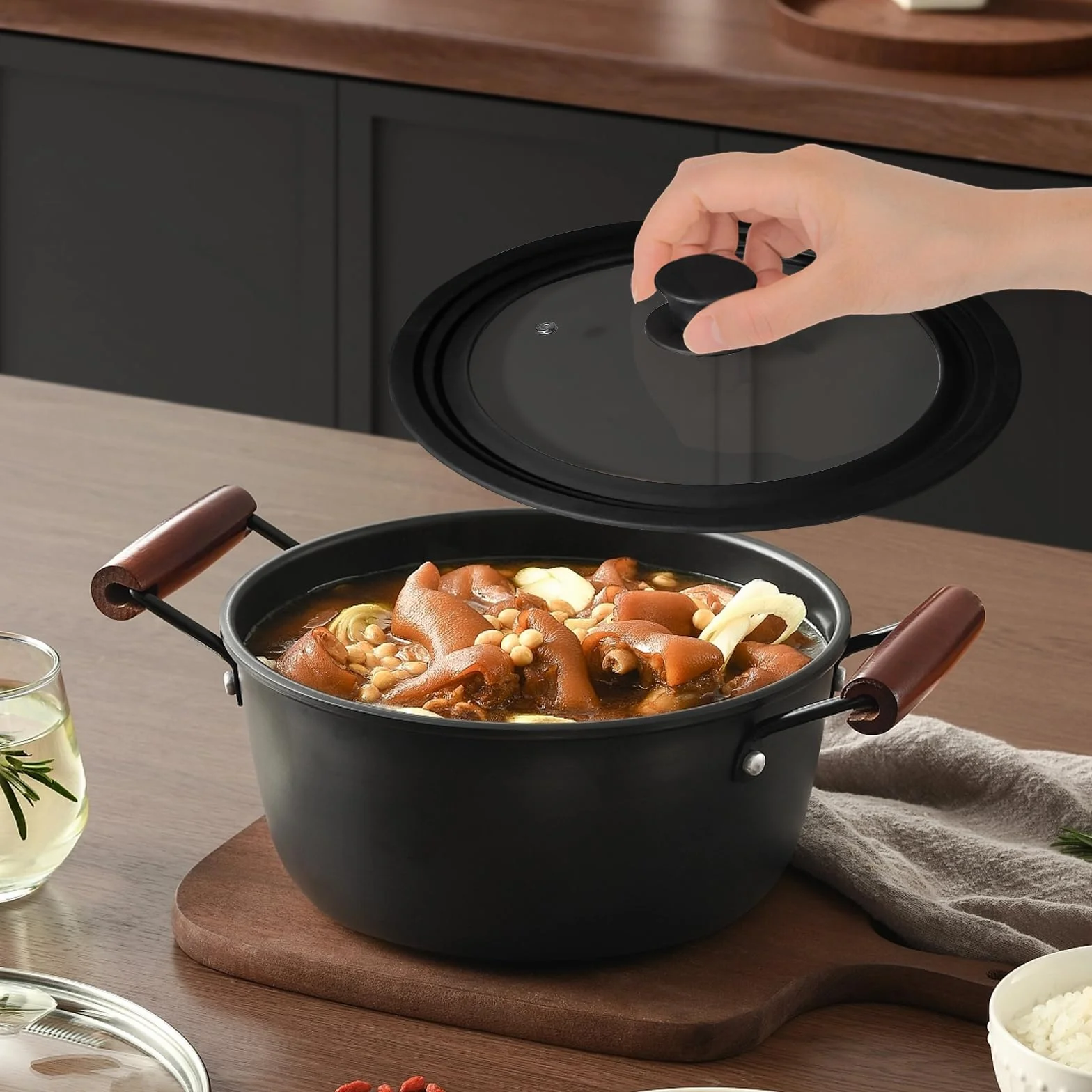 Juego de 2 Tapas Universales de Cristal con Válvula de Escape y Borde de Silicona - Tapas Universales para Ollas y Sartenes 16/18/20 cm y 24/26/28 cm (Negro)