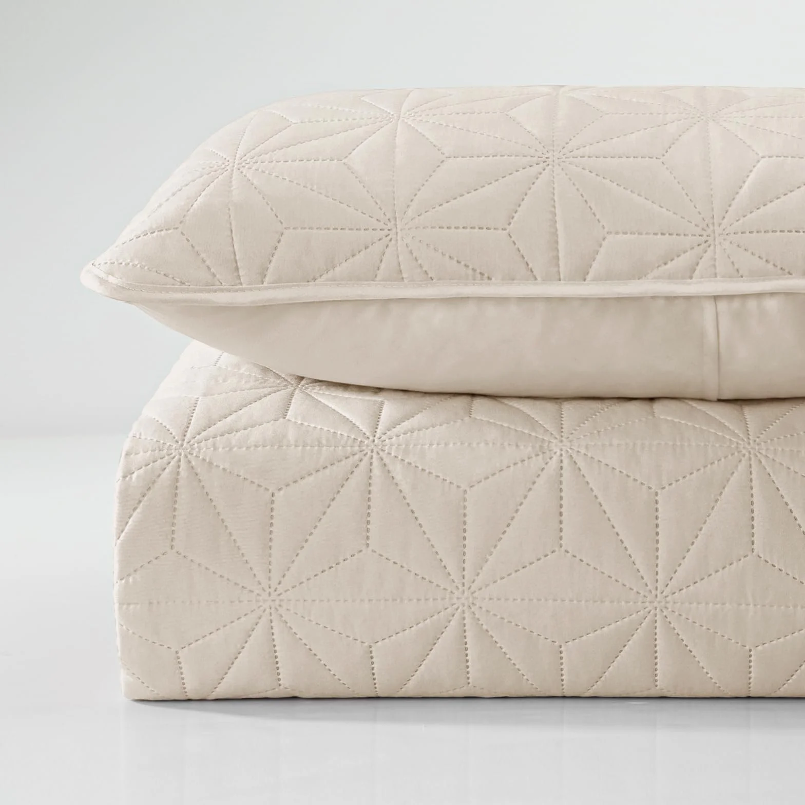 Whale Flotilla Colcha Bouti para Cama 220 x 240 cm, con 2 Fundas de Almohada, Colcha para Suave y Ligera con Diseño Geométrico para 4 Estaciones, Beige