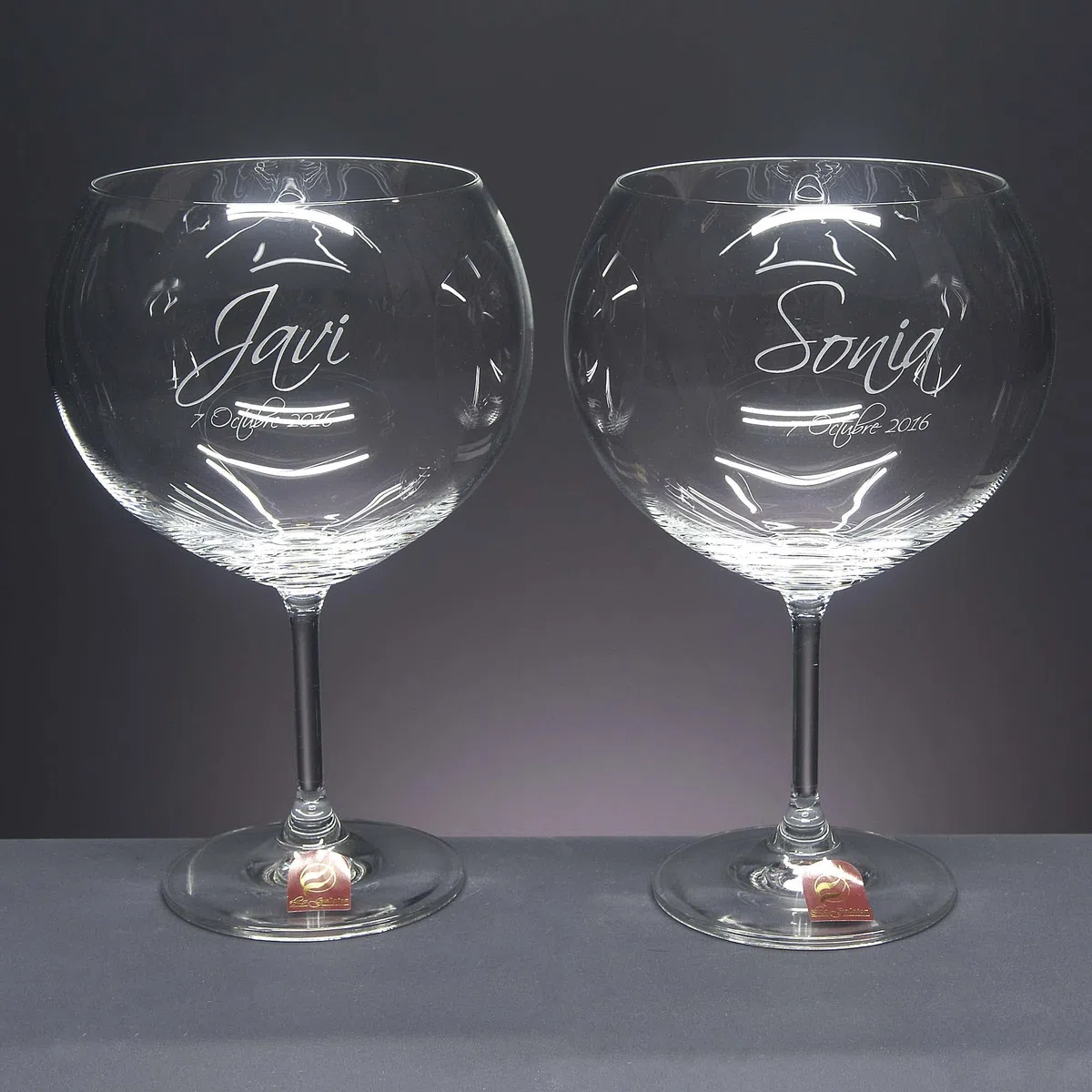 Gala&K | Set de 2 copas de cristal para gin tonic | Para novios | Bodas de plata/oro | Aniversarios | Colección GIN TONIC-GRABADO | Grabación personalizada.