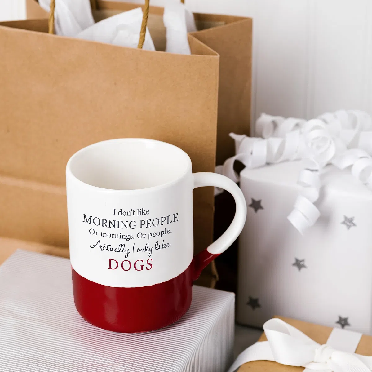 Pavilion - Botón de silencio - Taza de café grande de 18 onzas, regalo sarcástico para padres, taza de café para mamá, tazas de café para papá, 1 unidad (paquete de 1), 5 x 4.75 pulgadas, blanco y