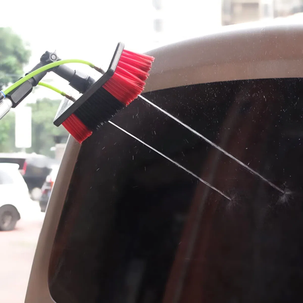 Genérico Kit telescópico de Limpieza de Ventanas de 7,3 m: Cepillo con Agua, Plumero y paños de Microfibra; Mango Extensible de Largo Alcance para Ventanas impecables y fácil Limpieza.