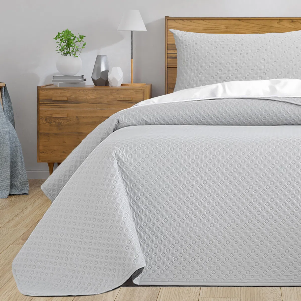 HOMEYA - Colcha bouti para Verano y Entretiempo, 100% Poliester, Colcha Cubre Cama Fina, suava, 250x265 Gris Claro para Cama 150 con Dos Funda de Almohada
