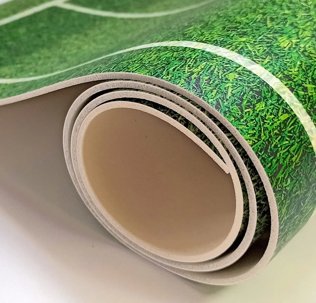 GOYAPRINT Alfombra Infantil Campo de Futbol 80x55 cm Ideal para Zona de Juegos en Dormitorio Moqueta Vinilica Lavable SIN Pelo para Niños y Jovenes