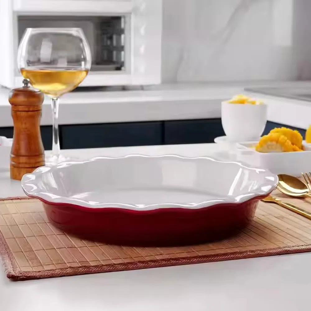 Molde de cerámica con borde ondulado para pasteles perfectos, color rojo