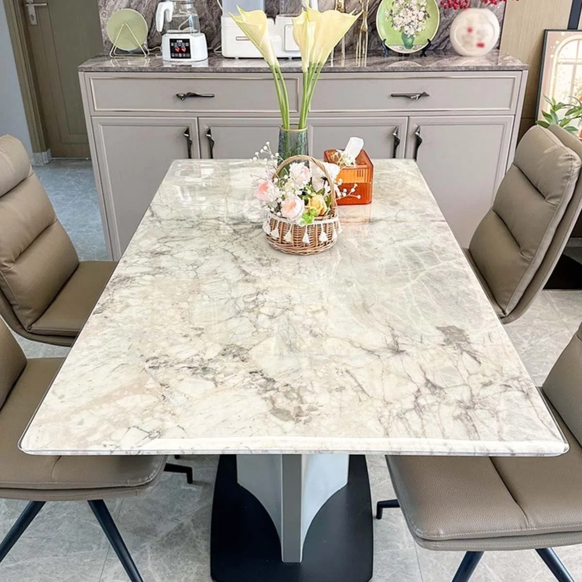 Mantel de PVC transparente de 2 mm, funda de plástico impermeable para escritorios de cocina y oficina, protector de mesa de 100 cm x 150 cm, fácil de limpiar, elegante decoración de mesa de comedor