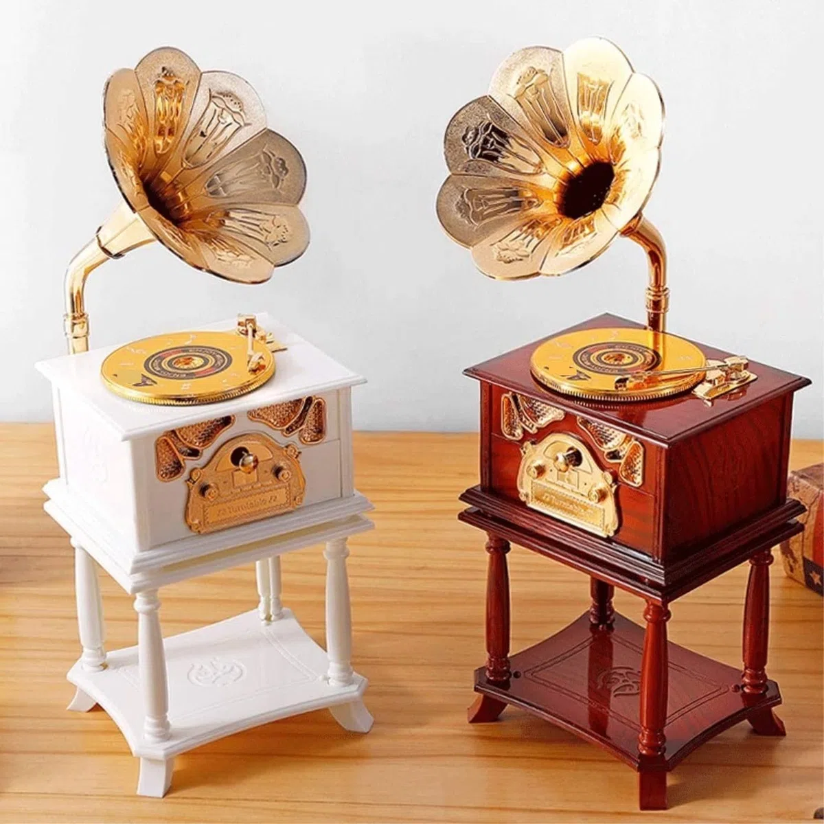 Caja de música de plástico para discos, fonógrafo, caja de música, almacenamiento de joyas, caja de música para decoración de Navidad, regalo de cumpleaños (marrón, 12,4 x 11,5 x 33,8 cm)