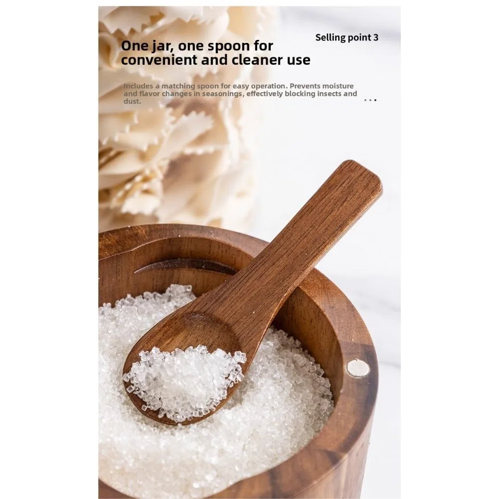 1 salero de madera de acacia con tapa magnética y ranura para cuchara, ideal para guardar especias en la cocina.