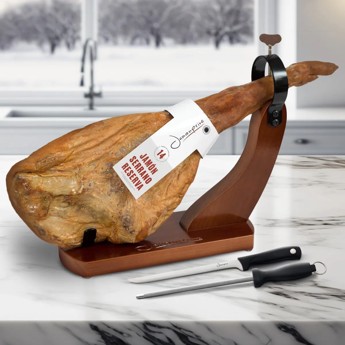 Soporte Jamonero Lacado Nogal y Gomas Antideslizantes + Cuchillo + Chaira - Jamonera ideal para Jamón Serrano e Ibérico Jamonprive