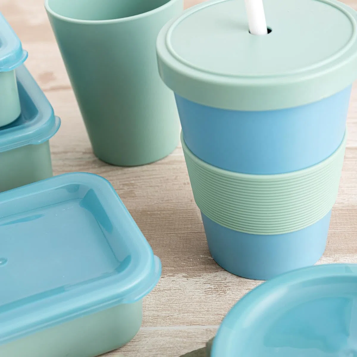 Quid Inspira Vaso Alto Con Tapa Rpet 480ml, 9x12cm