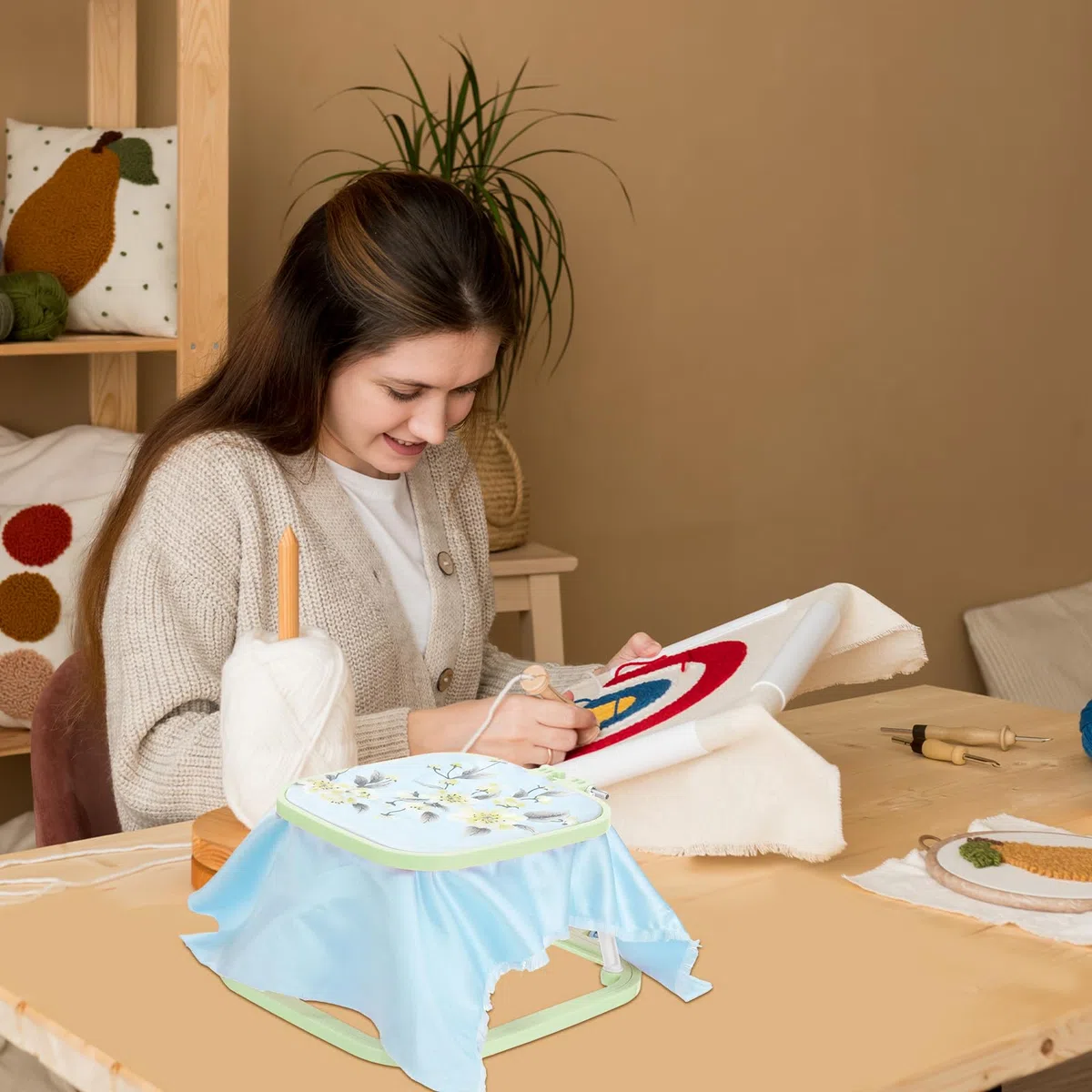 PATIKIL Bastidor De Bordado Cuadrado De 7.1" X 6.7", Soporte Ajustable De Plástico ABS Para Bordado Sin Manos Con 2 Niveles, Marco Para Punzón De Aguja Y Manualidades De Costura, Verde