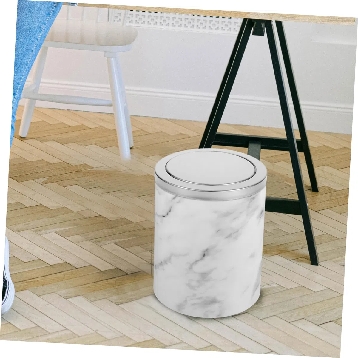 Ciieeo Tapa Redonda para Cubo de Basura Inoxidable Diseño Abatible Empotrado para Papelera de Cocina y Baño Instalación Ahorra Espacio Minimalista y Elegante