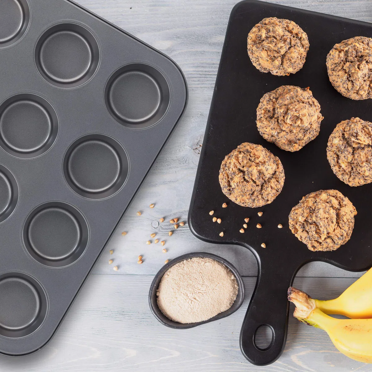 Relaxdays Moldes Magdalenas, Set 2, Bandejas para 12 Muffins y Cupcakes, Antiadherentes, Acero al Carbono, 6,5cm Ø, Gris