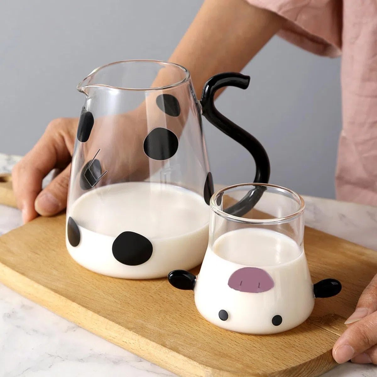 Generico Para el agua In Di - Jarra | En Transparente, Botella De Leche | Transparente De 1 Litro (1) Con Contenedor Para Bebidas A Juego, Decorativo Para Expositor De Mesa