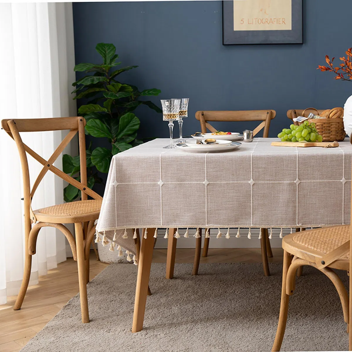 Mantel 140x280cm, Mantel Mesa Rectangular con Borlas, Mantel Antimanchas Table Cloth Rectangular para Mesa de Comedor, Mantel Antimanchas Mesa Cocina Rectangular