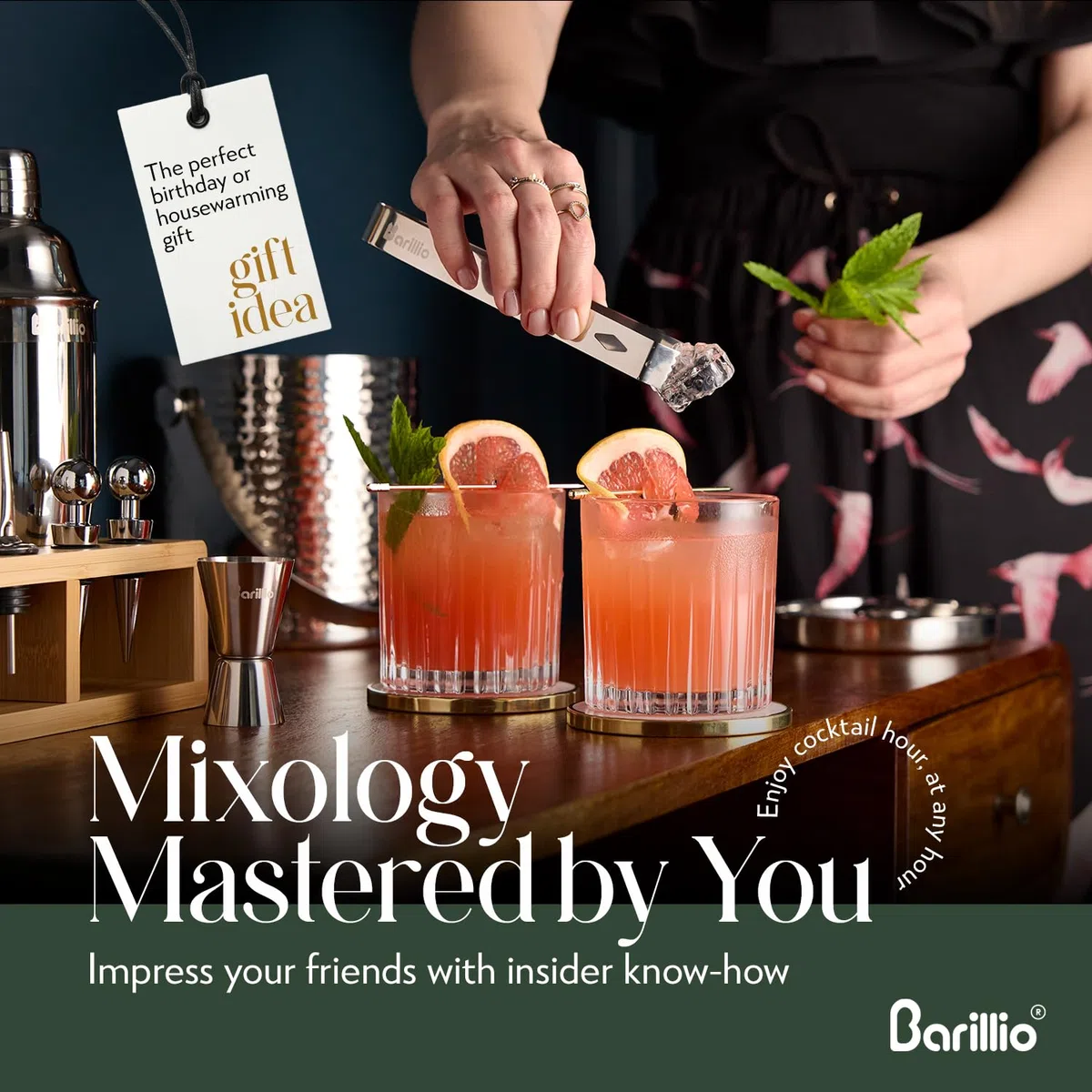 Barillio Elite Mixology - Juego de coctelera para Barman con Herramientas de Barra, Elegante Soporte de bambú, Bolsa de Transporte de Terciopelo y folleto de Recetas