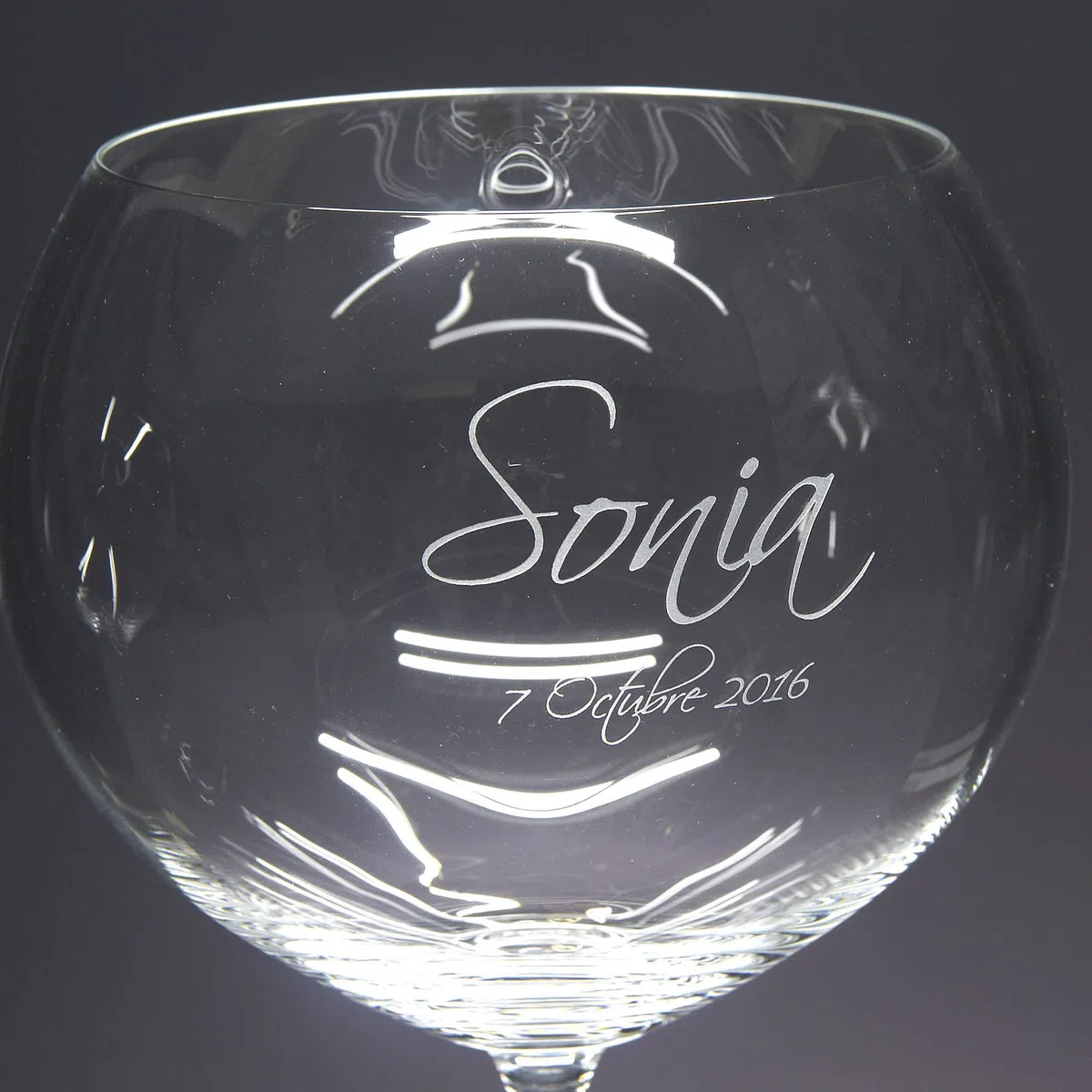 Gala&K | Set de 2 copas de cristal para gin tonic | Para novios | Bodas de plata/oro | Aniversarios | Colección GIN TONIC-GRABADO | Grabación personalizada.