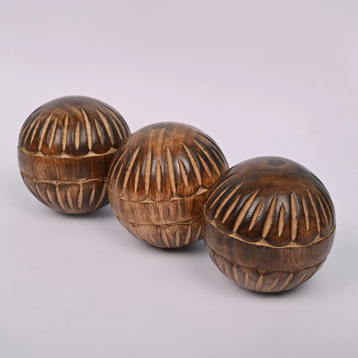 EDHAS Juego de 3 bolas redondas decorativas de madera de mango para centro de mesa o uso individual, ideal para uso en bandeja o decoración de cestas