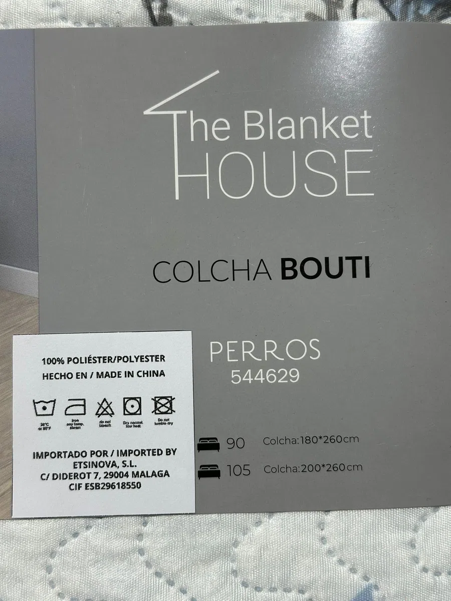 Colcha bouti infantil con acolchado termosellado para camas 90 y 105 cm, con diseños de piratas, unicornios, perritos y cerditos... Ideal para primavera y verano (Perritos, 105)