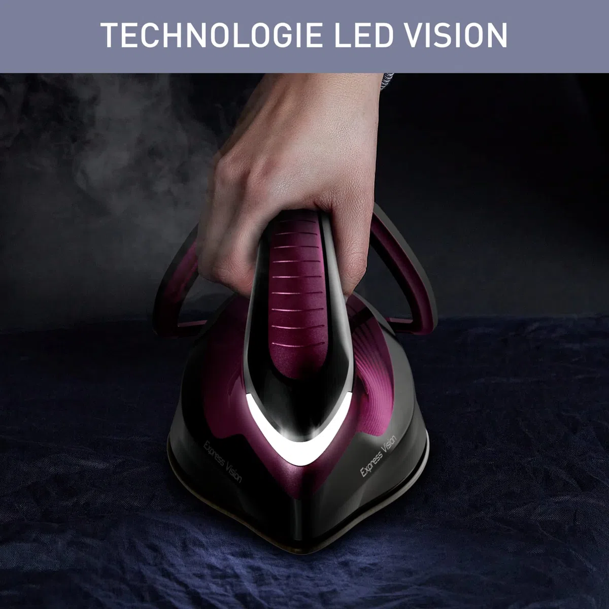 Calor central vapor, 6,9 bares, flujo de vapor 130 g/min, función de prensado 480 g/min, tanque 1,8 L, Led Vision, colector de piedra caliza, fabricado en Francia, púrpura/negro SV8152C0