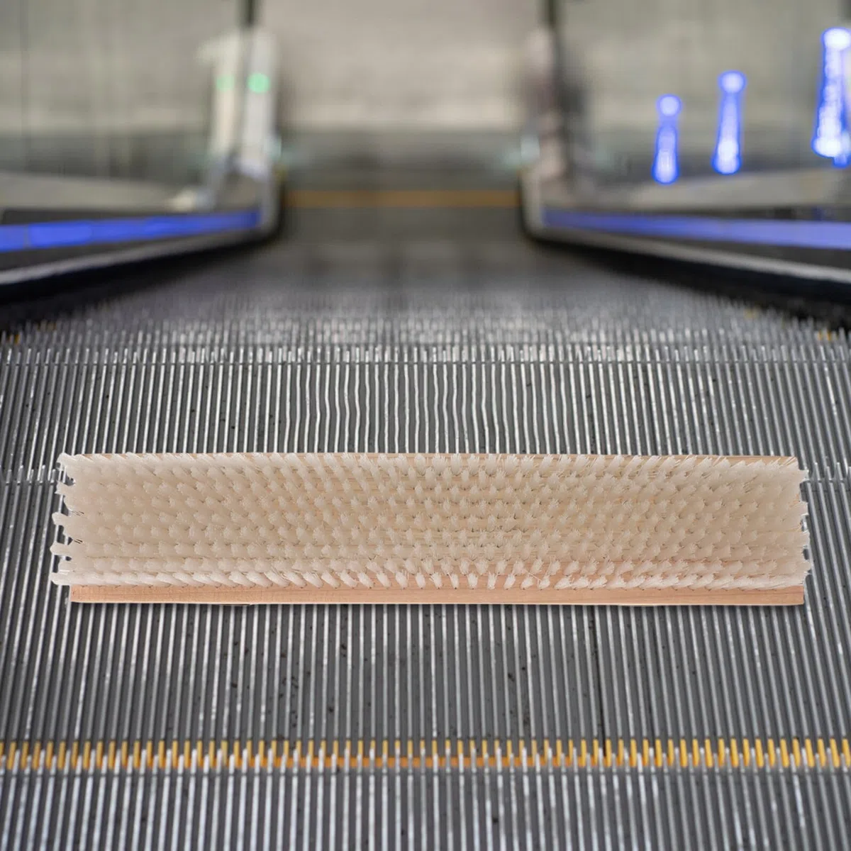 Cepillo de Limpieza para Ranuras Automático 48 Cm X 10 Cm para Escaleras Mecánicas, Herramienta de Mantenimiento Industrial para Suelos Comerciales, Adecuado para Limpieza