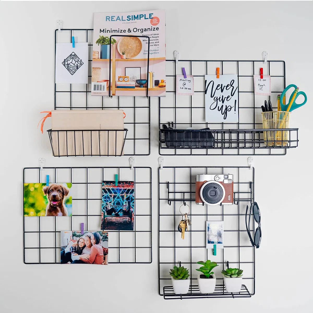 ODOXIA Juego de 2 Paneles de Rejilla Decoracion Pared con Accesorios | Incluye Cestas para Colgar, Ordenador de Cartas, Estante y Percheros | Decoración para Colgar en Casa, Oficina y Cocina