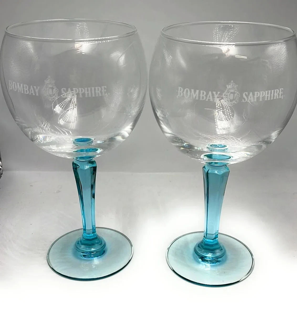 Bombay Sapphire Gin 2 copas de globo de cristal