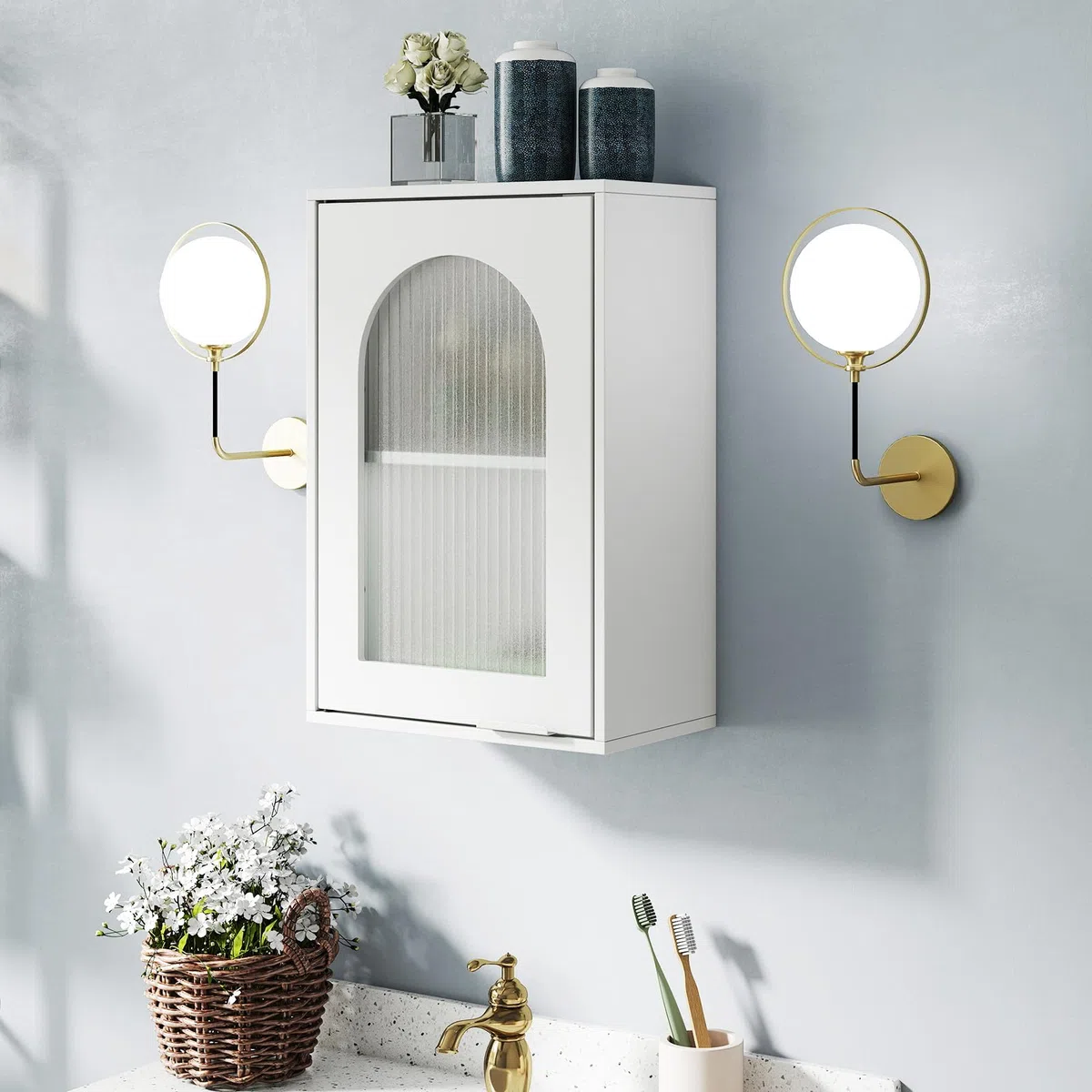 LIFEZEAL Mueble de baño de pared, mueble de cocina de pared, mueble colgante con puerta de cristal, estante ajustable, armario, armario, blanco, salvasapcio, moderno, de madera, 35 x 20 x 52,5 cm