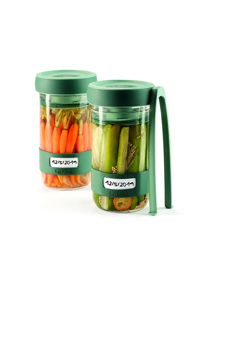 Lékué Kit de utensilios para preparar encurtidos caseros con recipiente, Verde, vidrio transparente, 700 ml