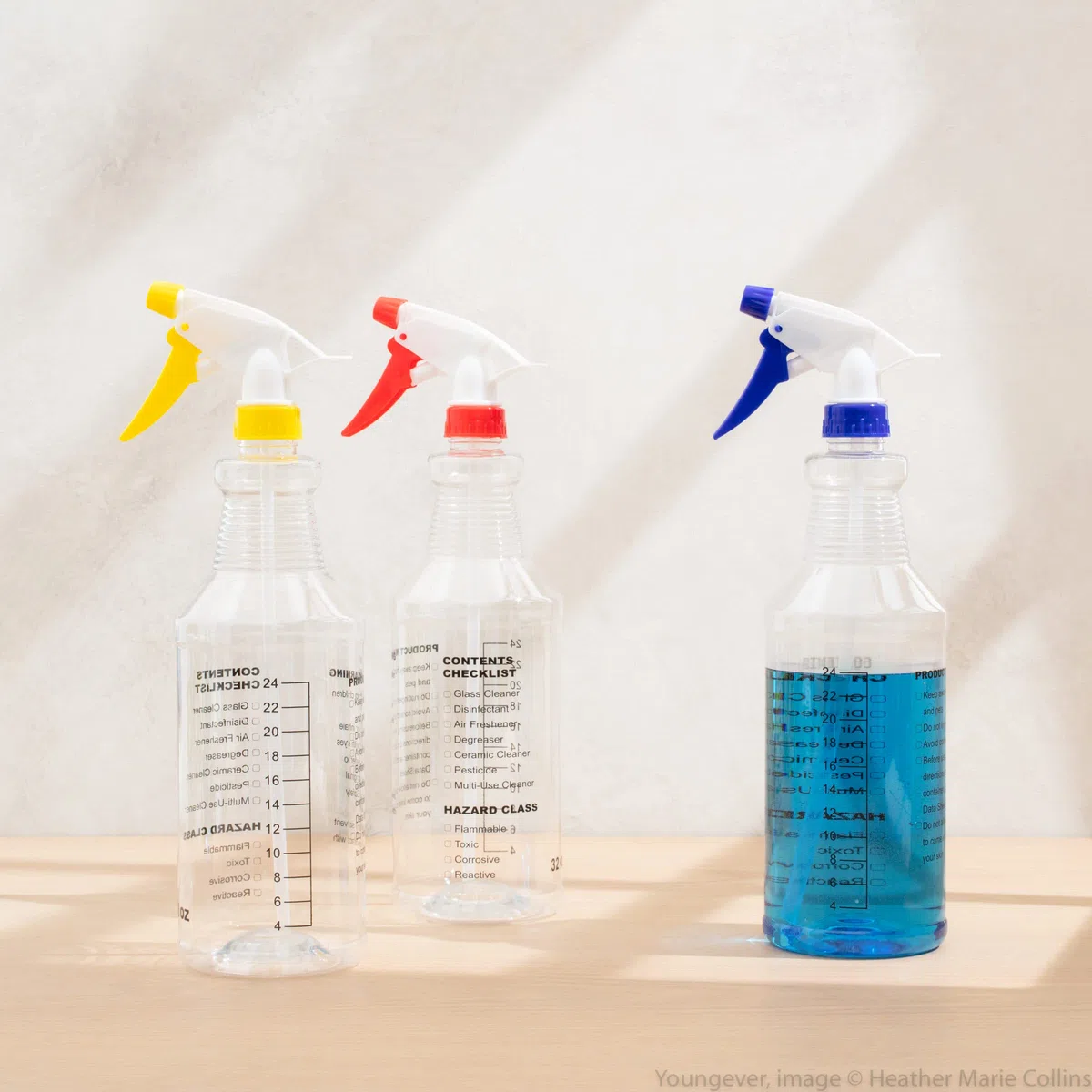 Youngever 3 Paquetes 1L Botellas de Spray Plástico Vacías, Botella de Pulverización Plástico, Botellas de Spray Plástico para Soluciones de Limpieza
