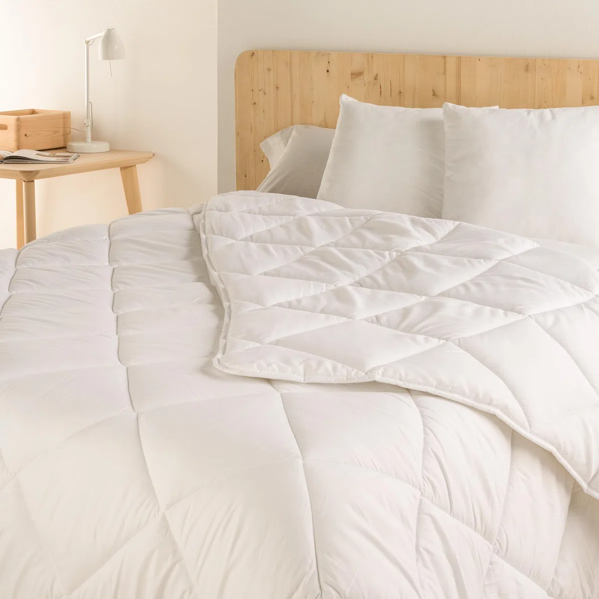 NATURALS - Relleno Nórdico Microfibra 300 Gramos - Edredón Nórdico Cama 90 (150x220 cm) - Acolchado a Rombos Tacto Pluma - Ligero, Antialérgico, Transpirable y Extrasuave