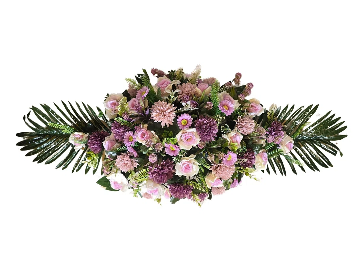 DRW Centro de Flores Artificiales cojin Cementerio procesiones, Iglesias Bodas o sepulturas con Flores Lilas y malvas Estilo Barco 115x45x25