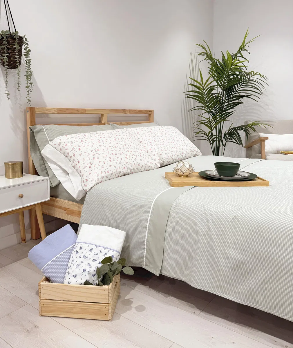 NAF NAF Juego de Sábanas 3 Piezas, 50% Algodón-Poliéster, Diseños Florales y Rayas, para Cama 90cm 135cm y150 cm (Rayas Verde, Cama 135cm)