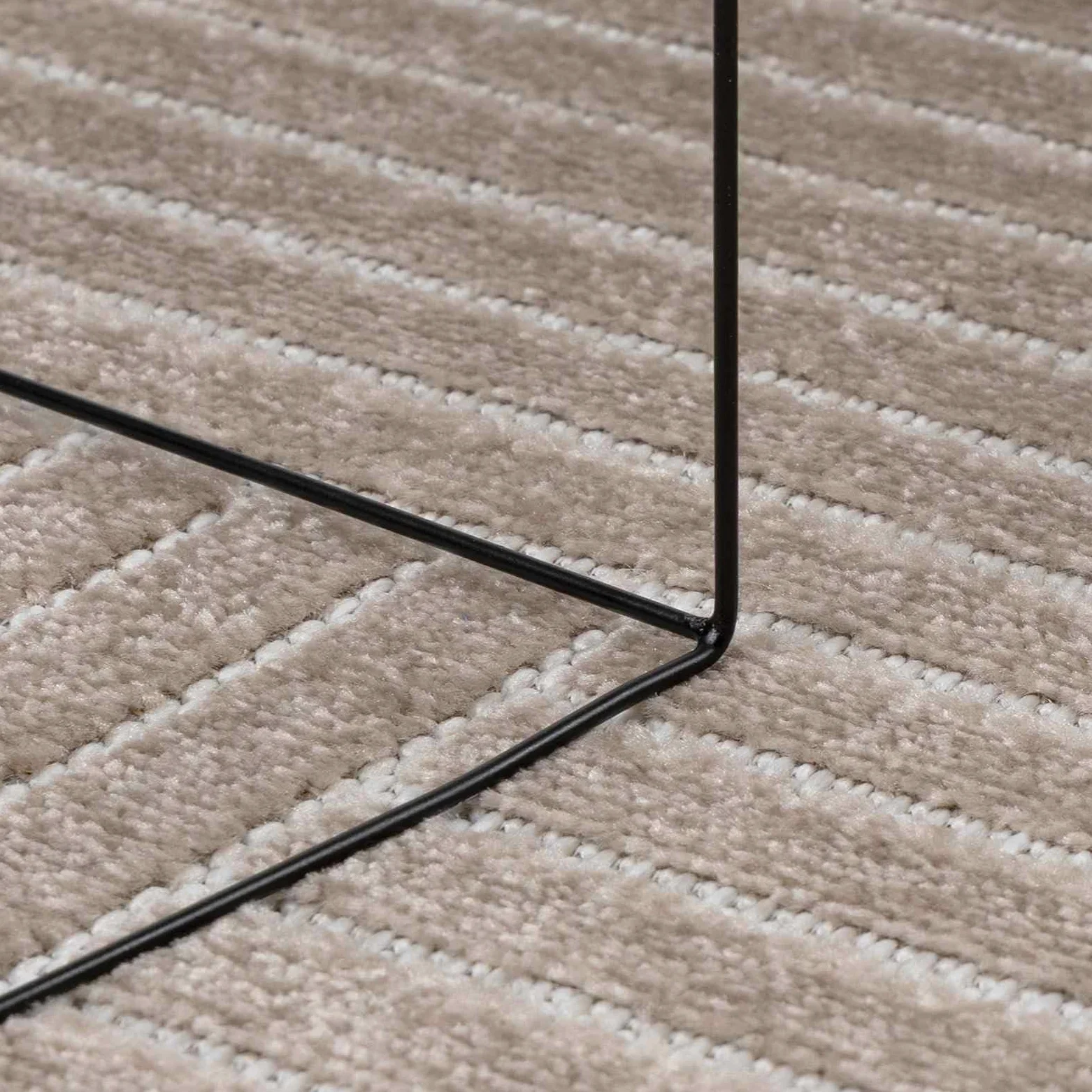 Alfombra Palmeras Beige 200 x 140 cm Poliéster Antideslizante Lavable para Salón Pasillo Terraza Moderna Suave Duradero con Amortiguación de Ruido
