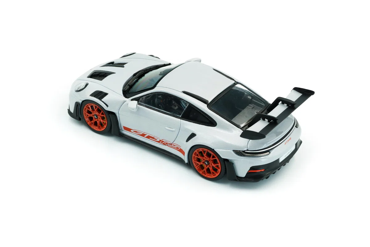 Solido Porsche 911 992 GT3 RS 2023 - Modelo de Auto a Escala 1:43, Moderno Coche de Carreras 911 con Gran alerón Trasero, aerodinámica Detallada y Llantas Deportivas, Blanco con Acentos Rojos