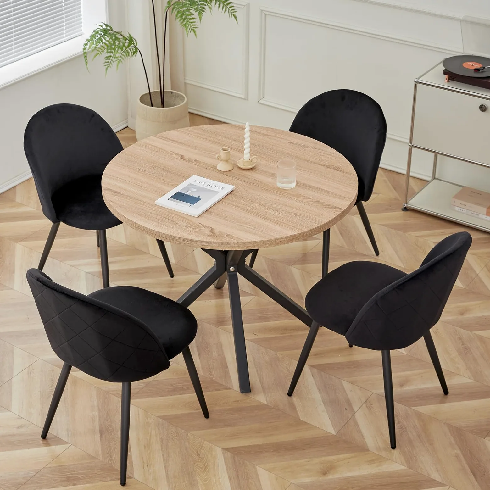 GrandCA HOME Conjunto de Mesa y Sillas de Comedor, Mesa Redonda de 100 cm y 4 Sillas de Terciopelo Nórdico, Ideal para Salón, Comedor y Cocina (Veta de Madera Clara + Negro)
