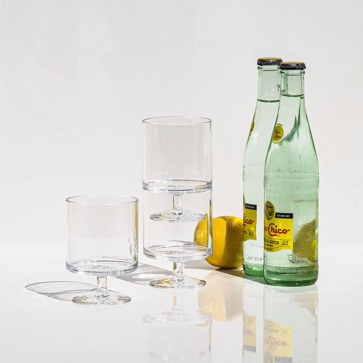 TarHong Juego de 6 copas de vino apilables, plástico premium, inastillable, para interiores y exteriores, 9.5 onzas, transparente